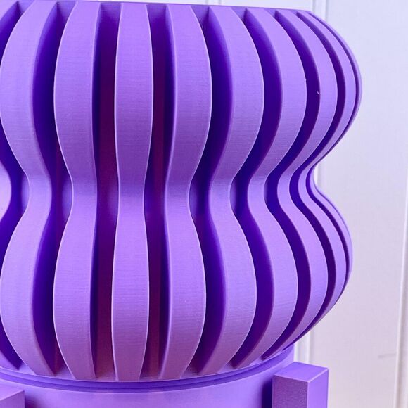 The Daso Indoor Planter Pot with Drainage Tray & Stand, Houseplants - Picture 4 of 10